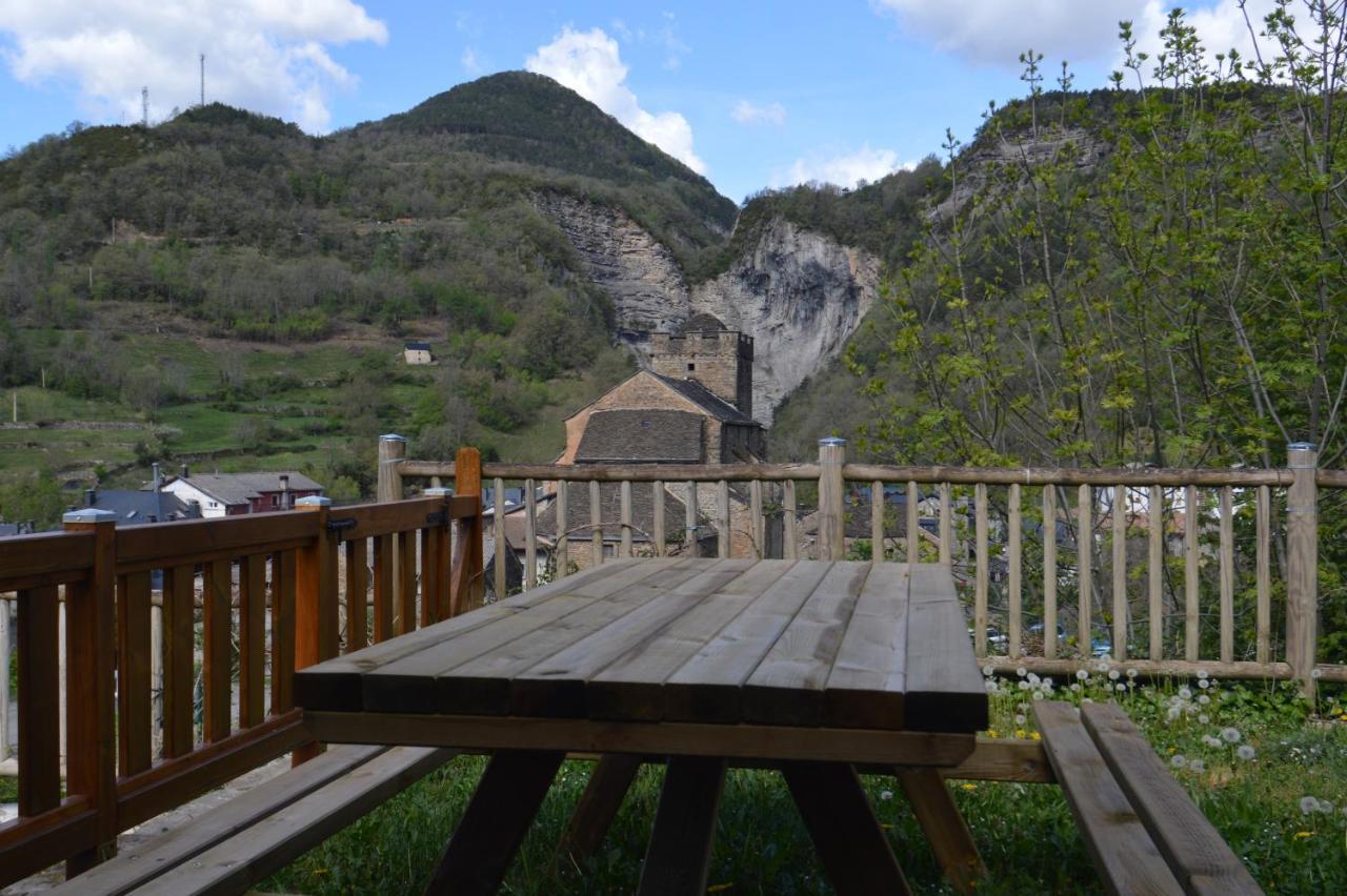 Hotel Rural El Porton De Murillo Broto Zewnętrze zdjęcie