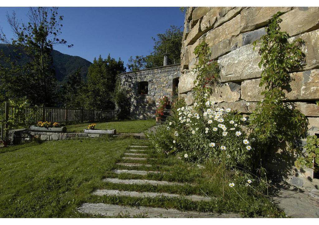 Hotel Rural El Porton De Murillo Broto Zewnętrze zdjęcie
